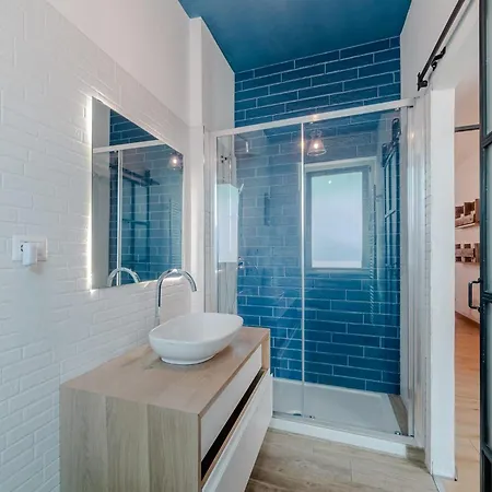 Guesthost - Bright And Comfortable Lingotto Turín