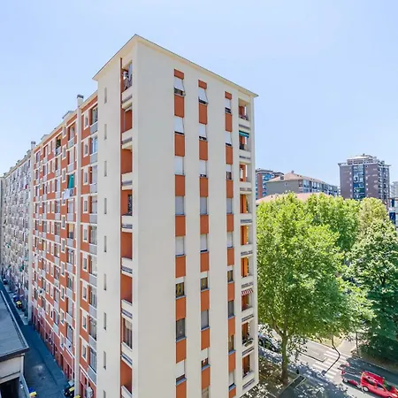 Guesthost - Bright And Comfortable Lingotto *