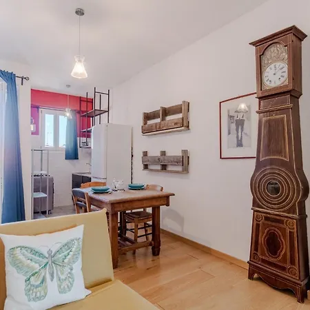 Apartamento Guesthost - Bright And Comfortable Lingotto