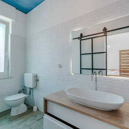 Guesthost - Bright And Comfortable Lingotto شقة *