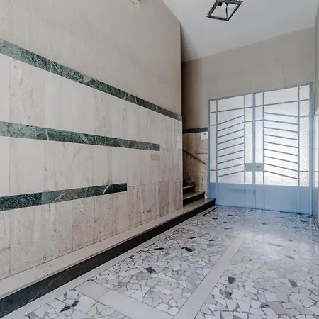 Guesthost - Bright And Comfortable Lingotto