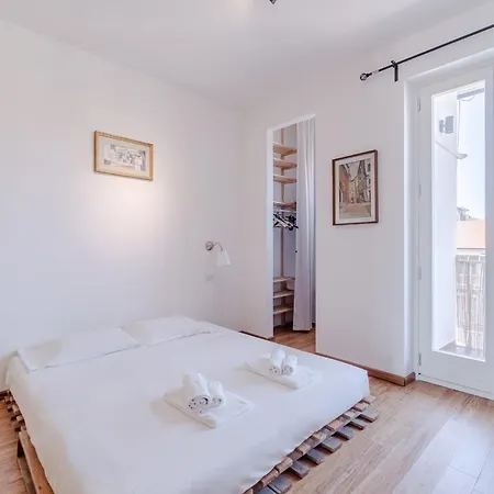 Guesthost - Bright And Comfortable Lingotto