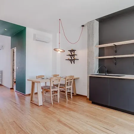 Apartamento Guesthost - Bright And Comfortable Lingotto